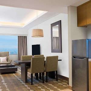 One-Bedroom Suite City View